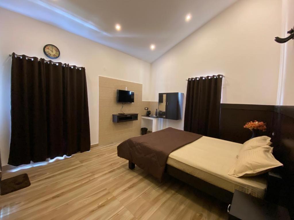 كوديكانال Rr Holidays - Home Stay المظهر الخارجي الصورة